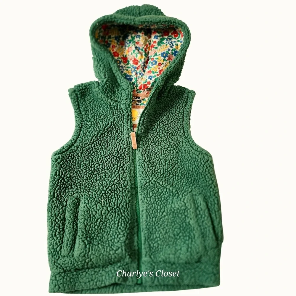 Mini Boden Cozy Green Sherpa Vest 5-6Y Ditzy Floral Quilted Lined Hooded G0660
